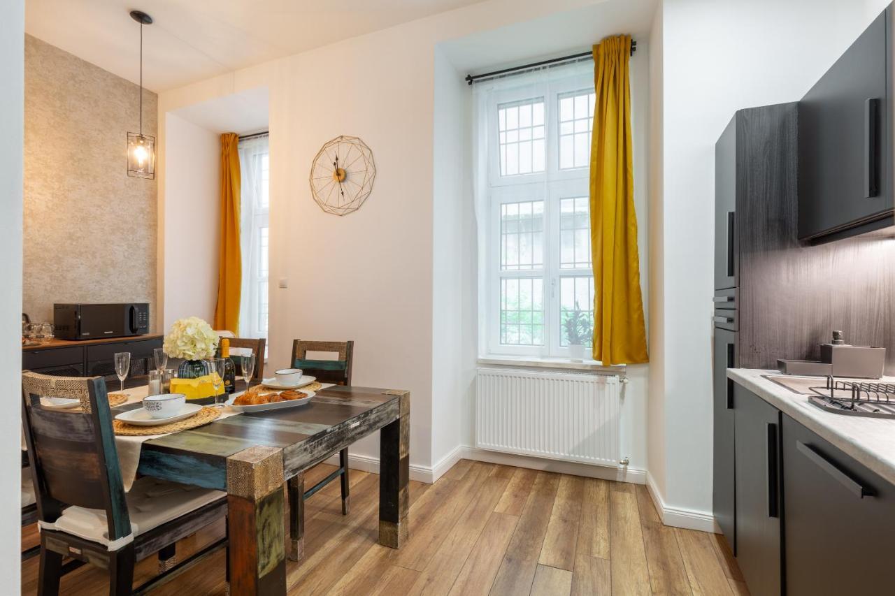 L10 Dolce Vita Apartment Budapest Exteriör bild